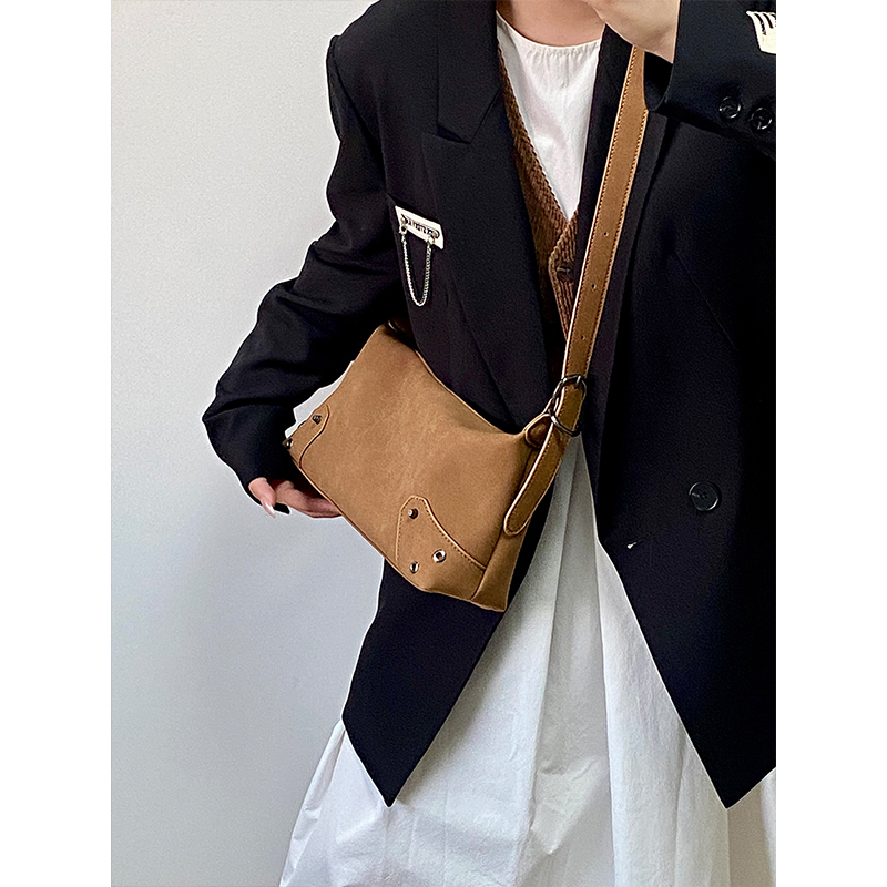 Women's Retro Underarm Bag 2025 - Stylish Versatile Shoulder Crossbody Bag for Spring and Summer Fashion