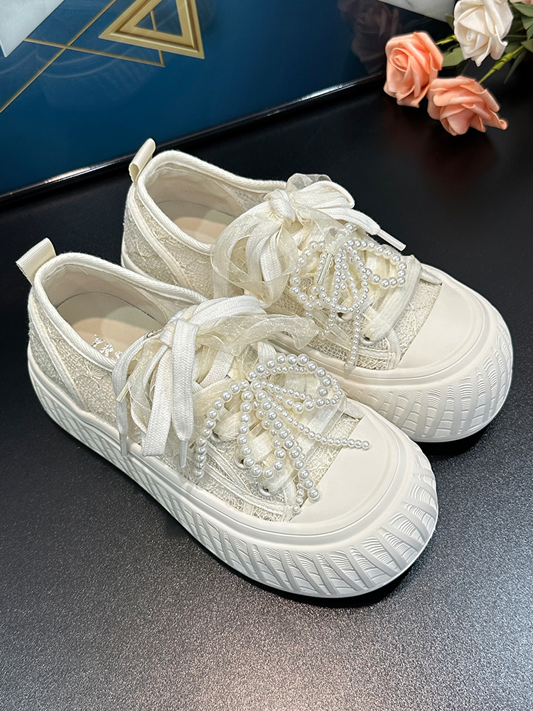 Women's Round-Toe Thick-Soled White Casual Shoes, 2025 Summer Style, Breathable Mesh Lace-Up Design with Pearl Accent Women's Round-Toe Thick-Soled White Casual Shoes, 2025 Summer Style, Breathable Mesh Lace-Up Design with Pearl Accent