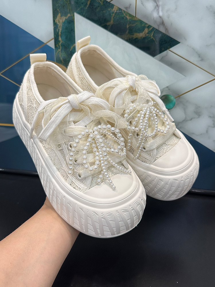 Women's Round-Toe Thick-Soled White Casual Shoes, 2025 Summer Style, Breathable Mesh Lace-Up Design with Pearl Accent