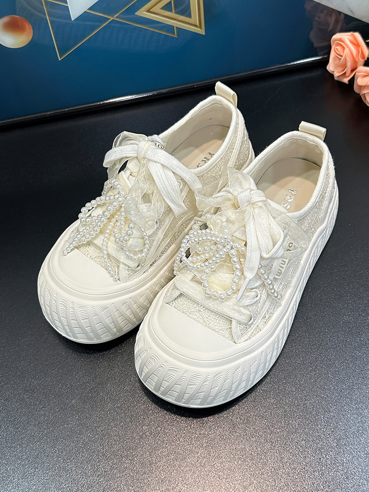 Women's Round-Toe Thick-Soled White Casual Shoes, 2025 Summer Style, Breathable Mesh Lace-Up Design with Pearl Accent Women's Round-Toe Thick-Soled White Casual Shoes, 2025 Summer Style, Breathable Mesh Lace-Up Design with Pearl Accent