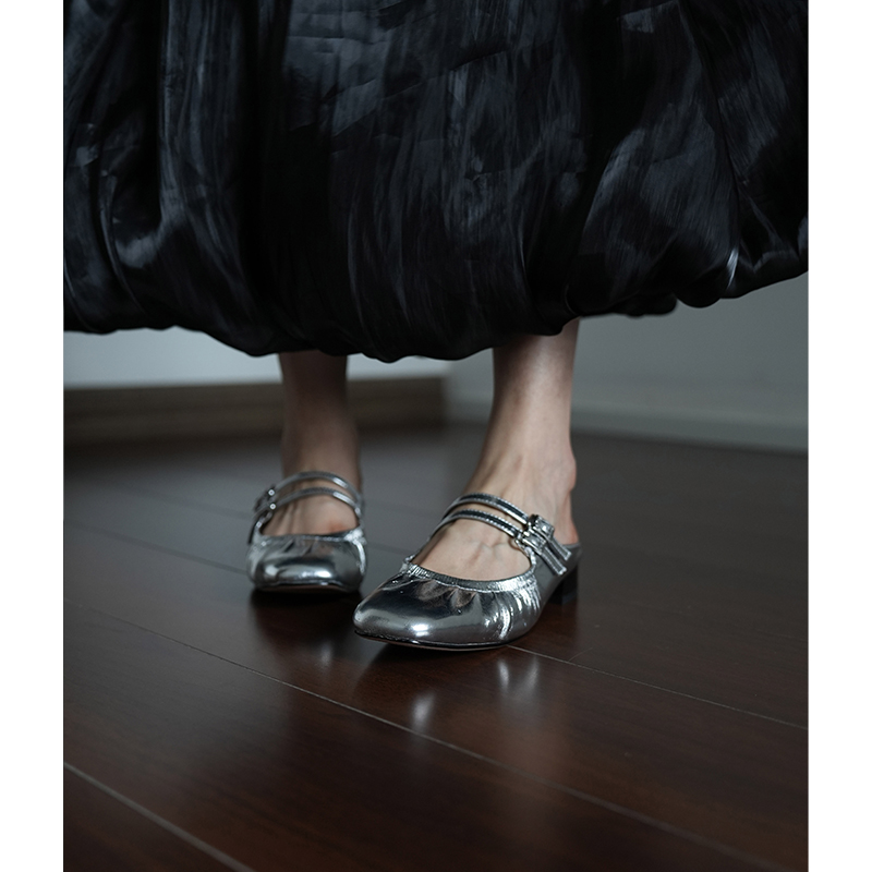 Women's Silver Open-Toe Slippers - Casual One-Strap Half-Slip-On Summer Sandals for Vacation & Everyday Wear