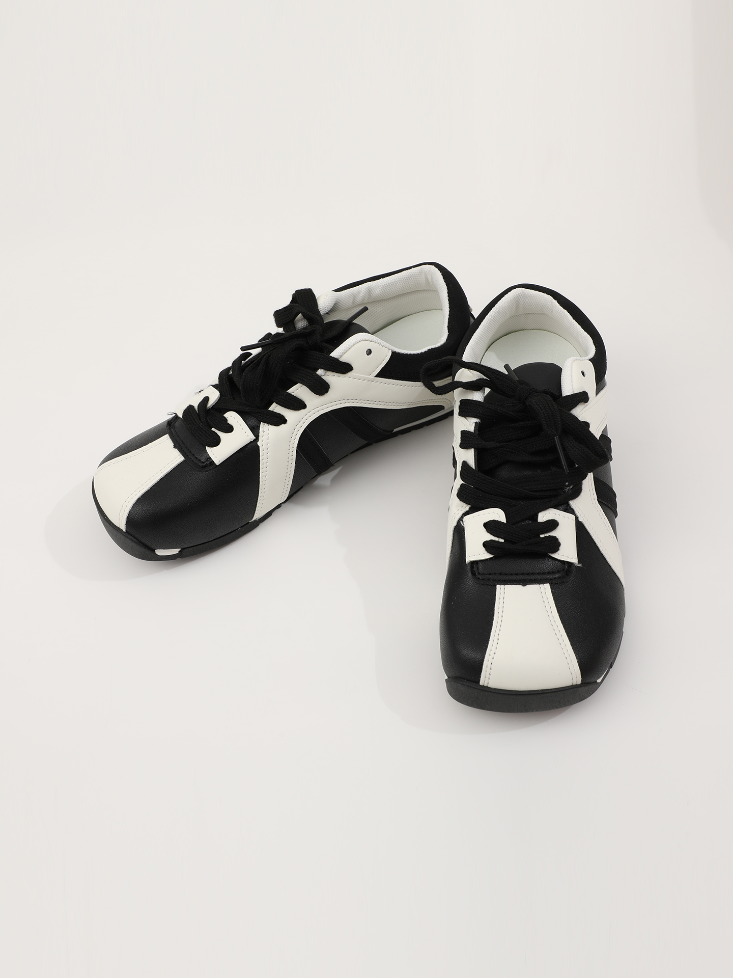 Women's Summer Casual Lace-Up Zebra Print Sneakers - Versatile Square Toe Training Shoes for 90s and Y2K Style Women's Summer Casual Lace-Up Zebra Print Sneakers - Versatile Square Toe Training Shoes for 90s and Y2K Style