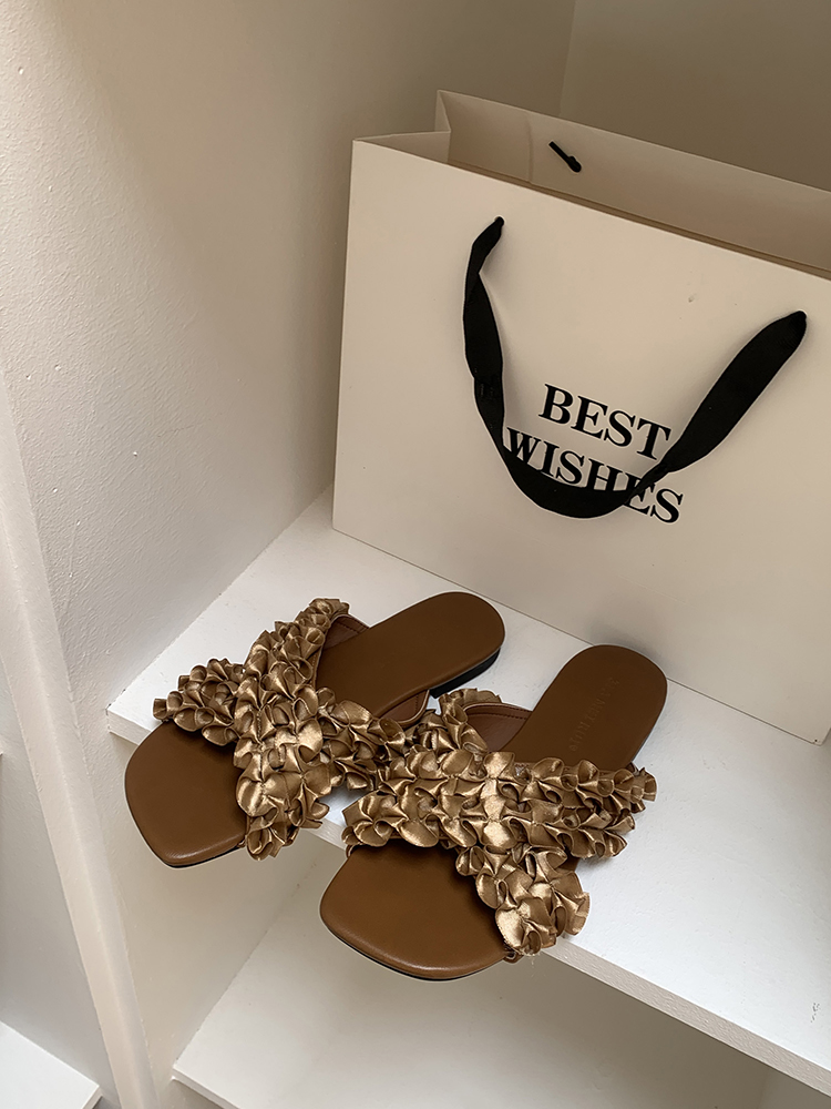 Women's Summer Open-Toe Flat Sandals - Slip-On Cross Strap Design for Skirts - Stylish Outdoor Slippers for 2025