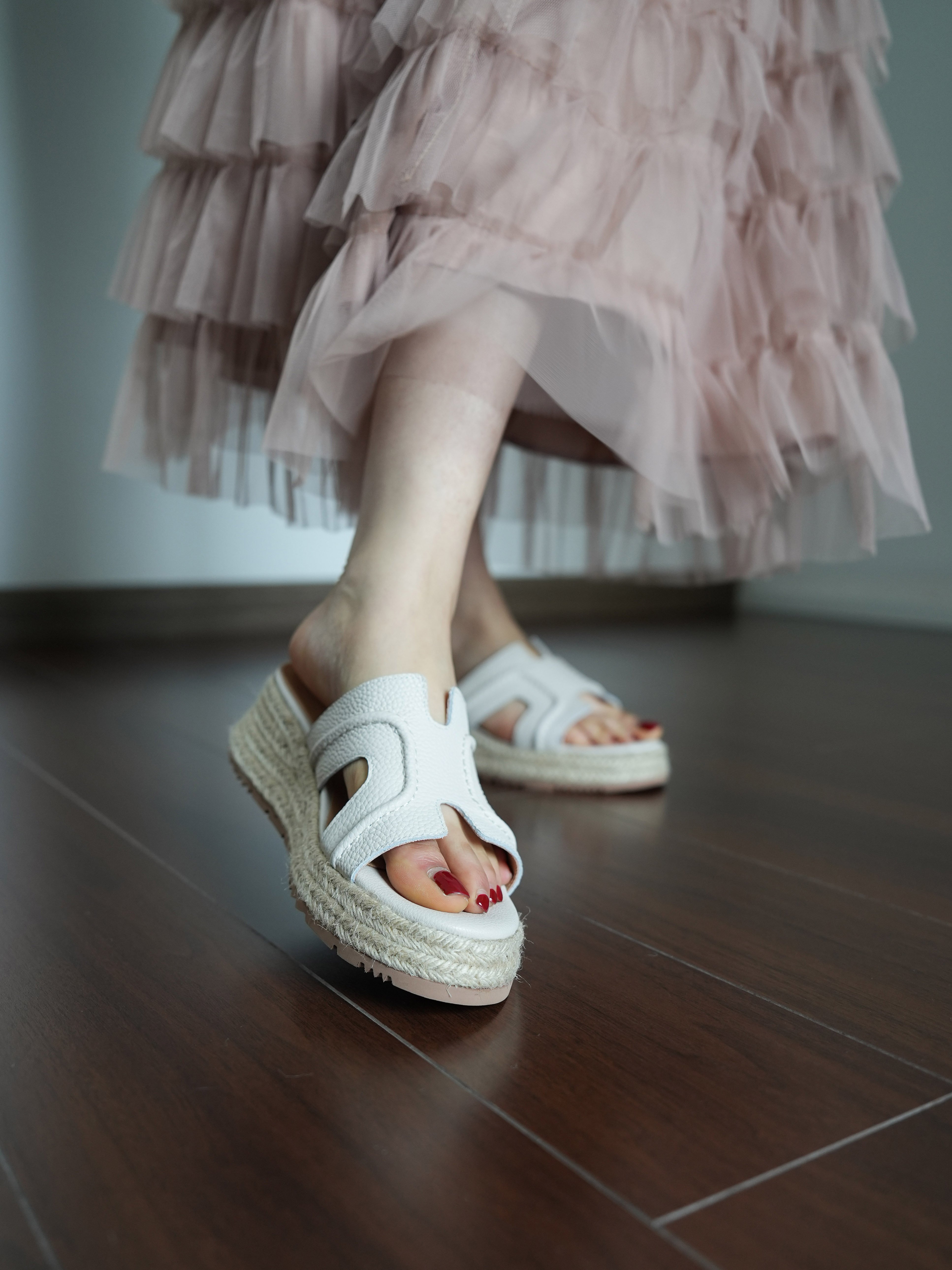 Women's Summer Open-Toe Slide Sandals - Thick-Soled Height-Increasing Straw Woven Fisherman Half-Slippers