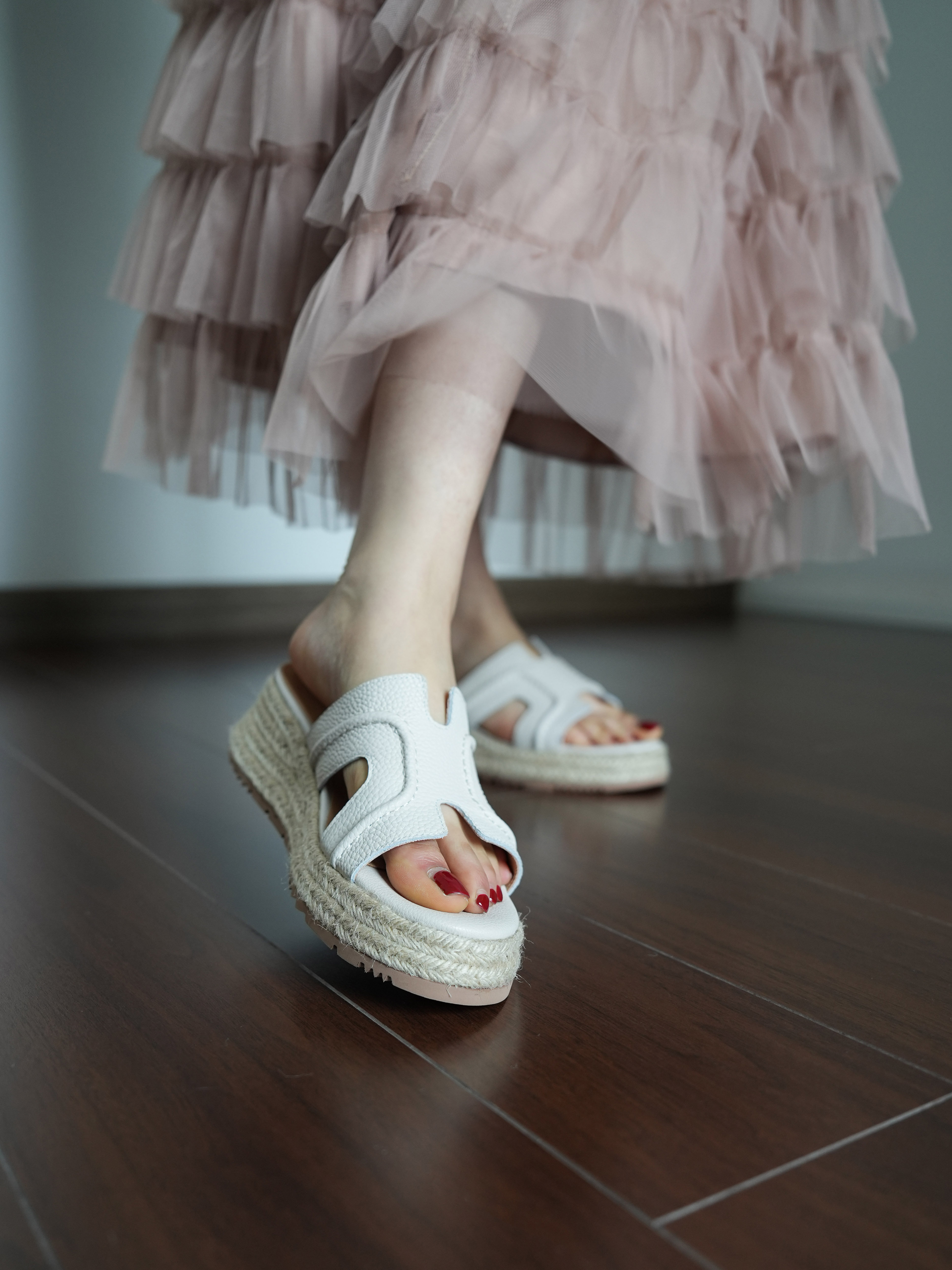 Women's Summer Open-Toe Slide Sandals - Thick-Soled Height-Increasing Straw Woven Fisherman Half-Slippers