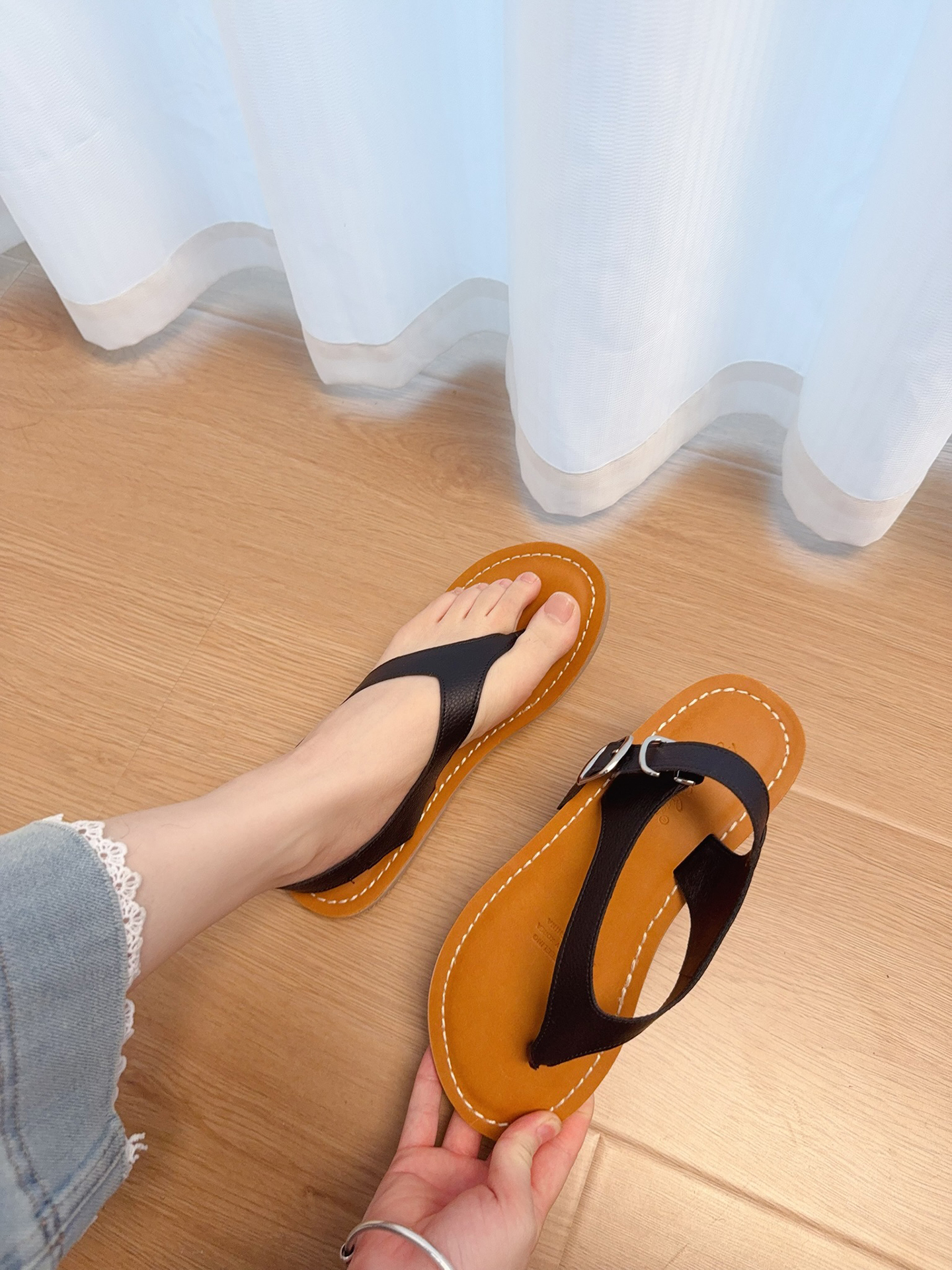 Women's Vintage Roman Flat Sandals - Comfortable Thong Style for Summer 2025, Perfect for Beach and Skirts