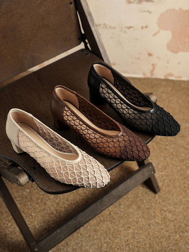 Women's Vintage Round Toe Chunky Mid-Heel Slip-On Sandals - Genuine Leather Hollow Mesh Design for Spring/Summer 2025