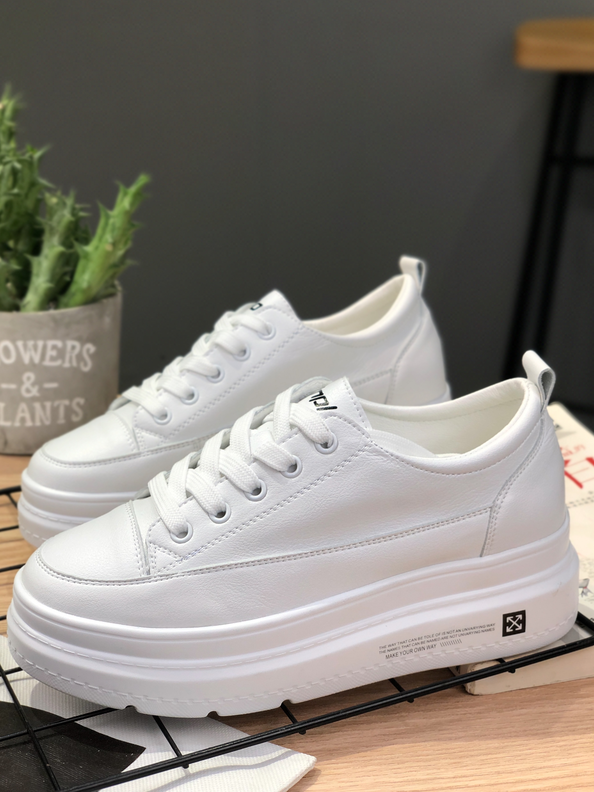 Women's White Breathable Mesh Platform Shoes - 2025 Summer Hidden Height Increasing Casual Wedge Sneakers Women's White Breathable Mesh Platform Shoes - 2025 Summer Hidden Height Increasing Casual Wedge Sneakers