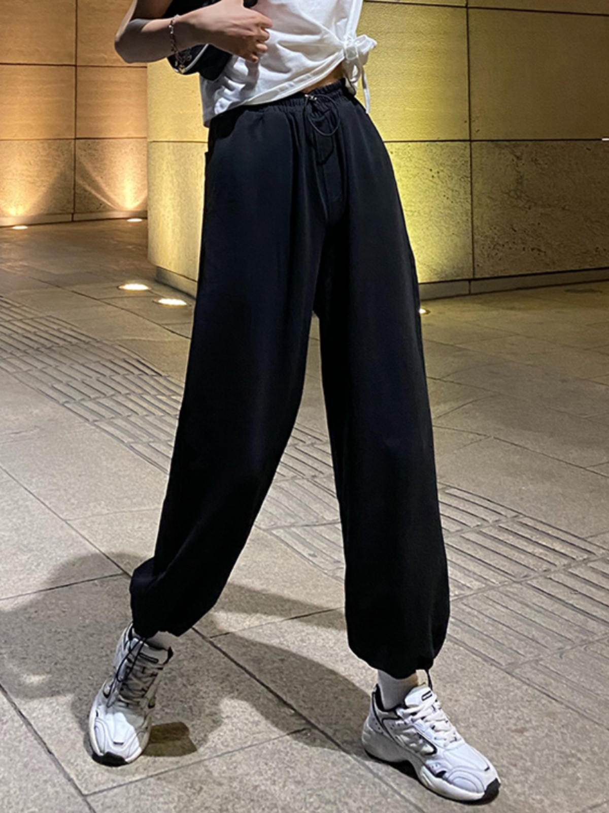 Women's White Joggers for Jazz Dance - Trendy Loose Fit Tapered High Street Style, Slimming Summer Essential