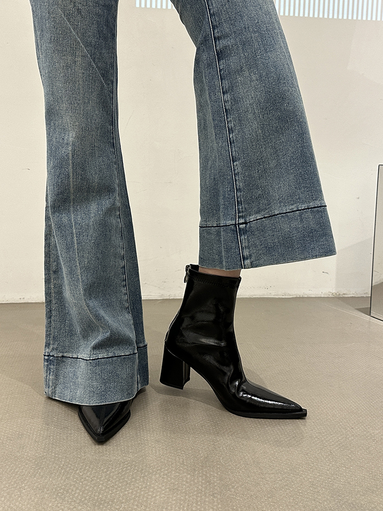 Women's White Pointed Toe Ankle Boots - 2025 Autumn Winter High Heels, Plush, Versatile Slim Fit, Trendy Fashion Footwear Women's White Pointed Toe Ankle Boots - 2025 Autumn Winter High Heels, Plush, Versatile Slim Fit, Trendy Fashion Footwear