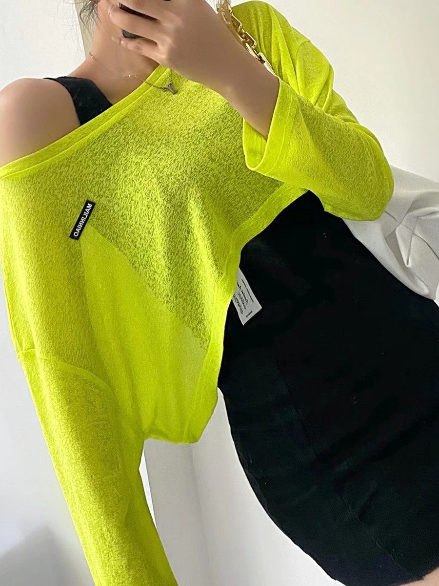 Women's Y2K Cropped Jazz Dance T-Shirt - Loose Short Sleeve, High-Waisted, Sun-Protective, Trendy White Top Women's Y2K Cropped Jazz Dance T-Shirt - Loose Short Sleeve, High-Waisted, Sun-Protective, Trendy White Top