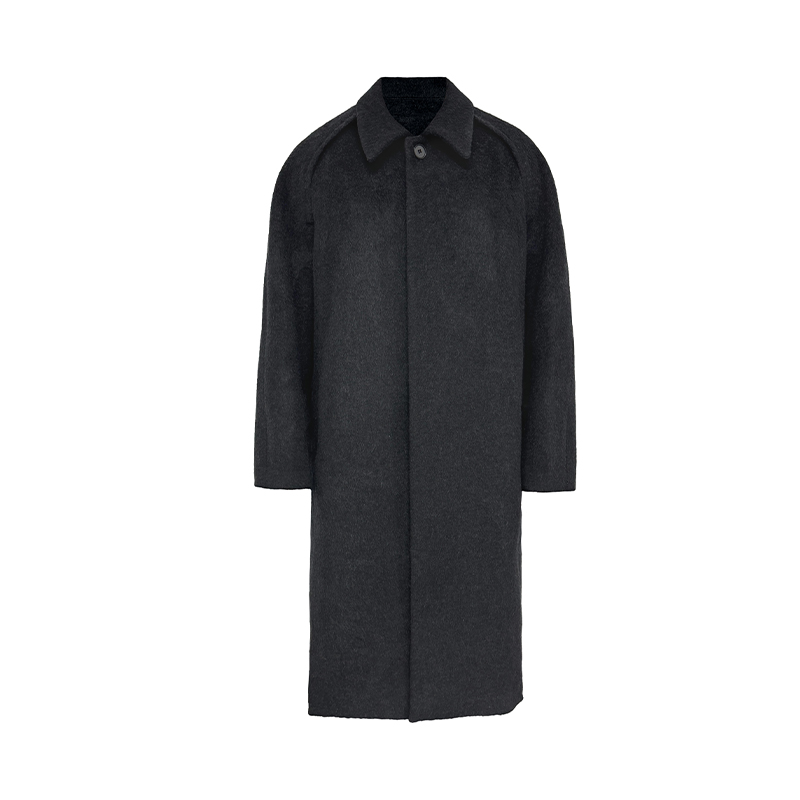 Wool Overcoat with Loose Leaf Arc Structure and Raglan Sleeves - Stylish 90s-Inspired Outerwear for a Chic Look