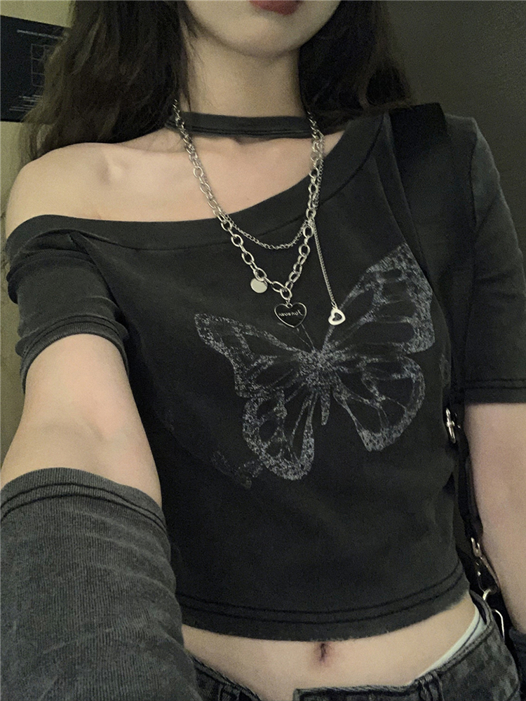 Y2K Aesthetic Fitted Jazz Dance Top for Girls, Post-Apocalyptic Style T-Shirt for Group Performances Y2K Aesthetic Fitted Jazz Dance Top for Girls, Post-Apocalyptic Style T-Shirt for Group Performances