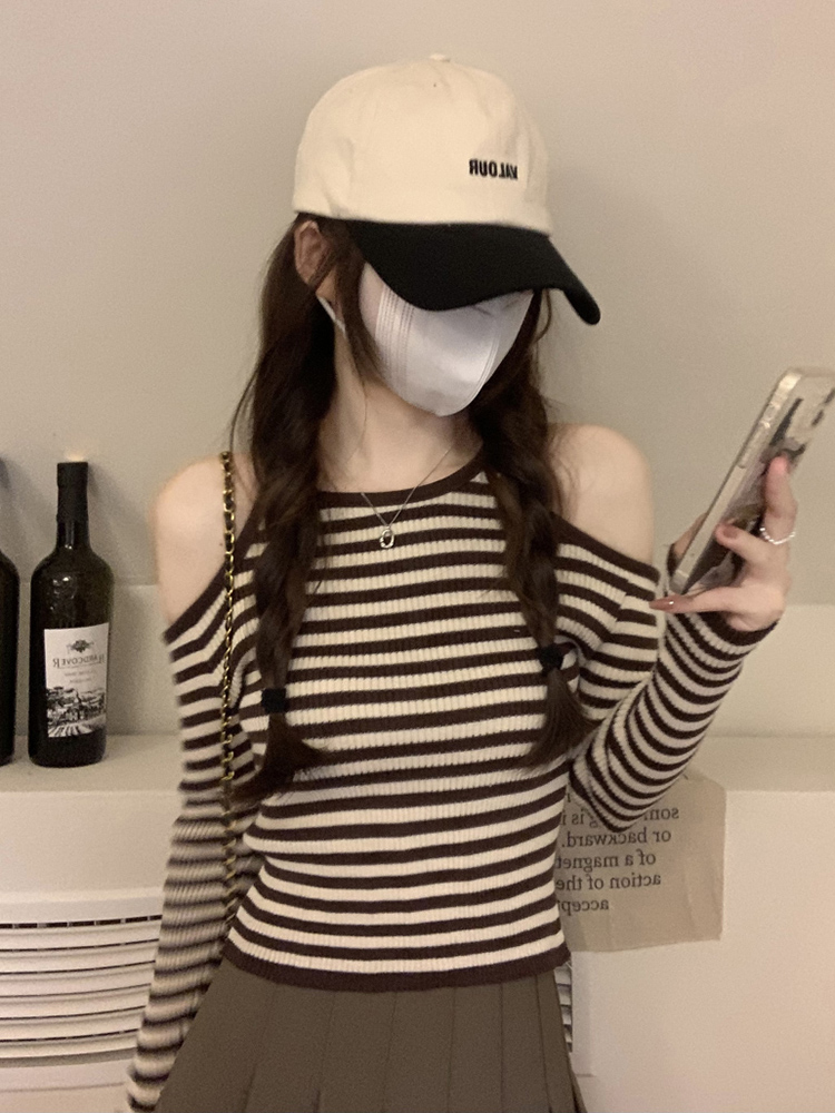 Y2K American Style Sweet and Spicy Crop Top for Women, Short Knitted Base Layer for Jazz Dance & K-Pop Music Festival Y2K American Style Sweet and Spicy Crop Top for Women, Short Knitted Base Layer for Jazz Dance & K-Pop Music Festival