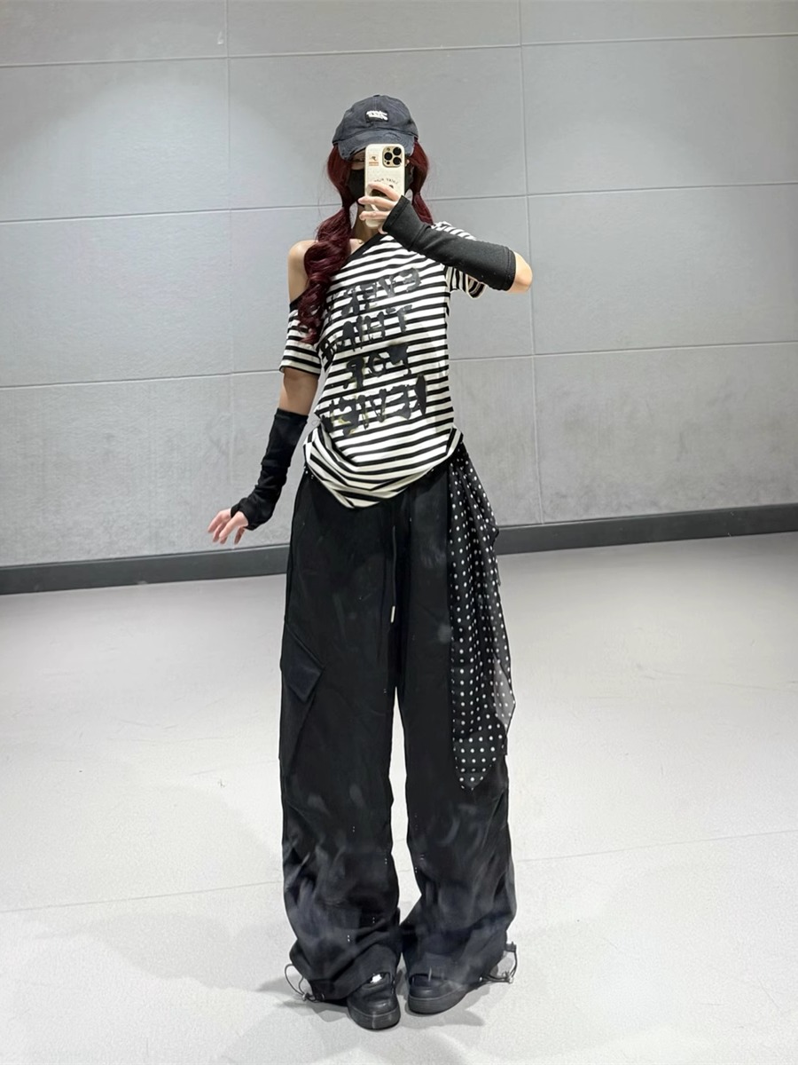 Y2K Black Striped Off-Shoulder T-Shirt for Women - Sweet and Spicy Jazz Dance Short Sleeve Top Y2K Black Striped Off-Shoulder T-Shirt for Women - Sweet and Spicy Jazz Dance Short Sleeve Top