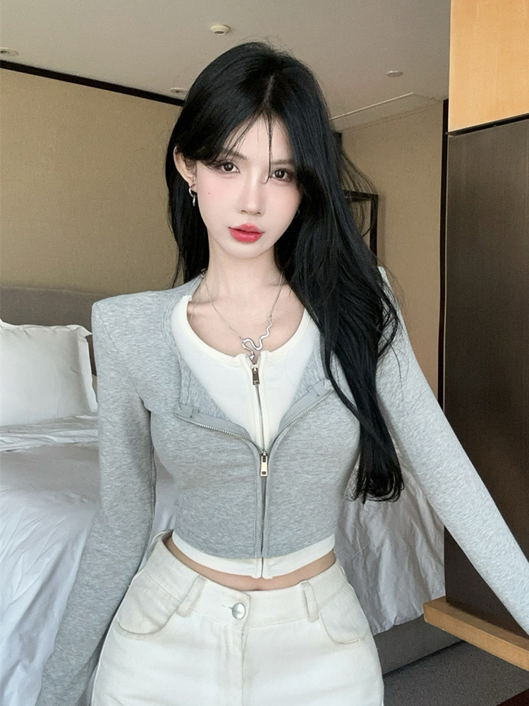 Y2K Faux Two-Piece Top for Women - Sweet & Spicy Autumn/Winter Wasteland Style Dance Festival Base Layer Y2K Faux Two-Piece Top for Women - Sweet & Spicy Autumn/Winter Wasteland Style Dance Festival Base Layer