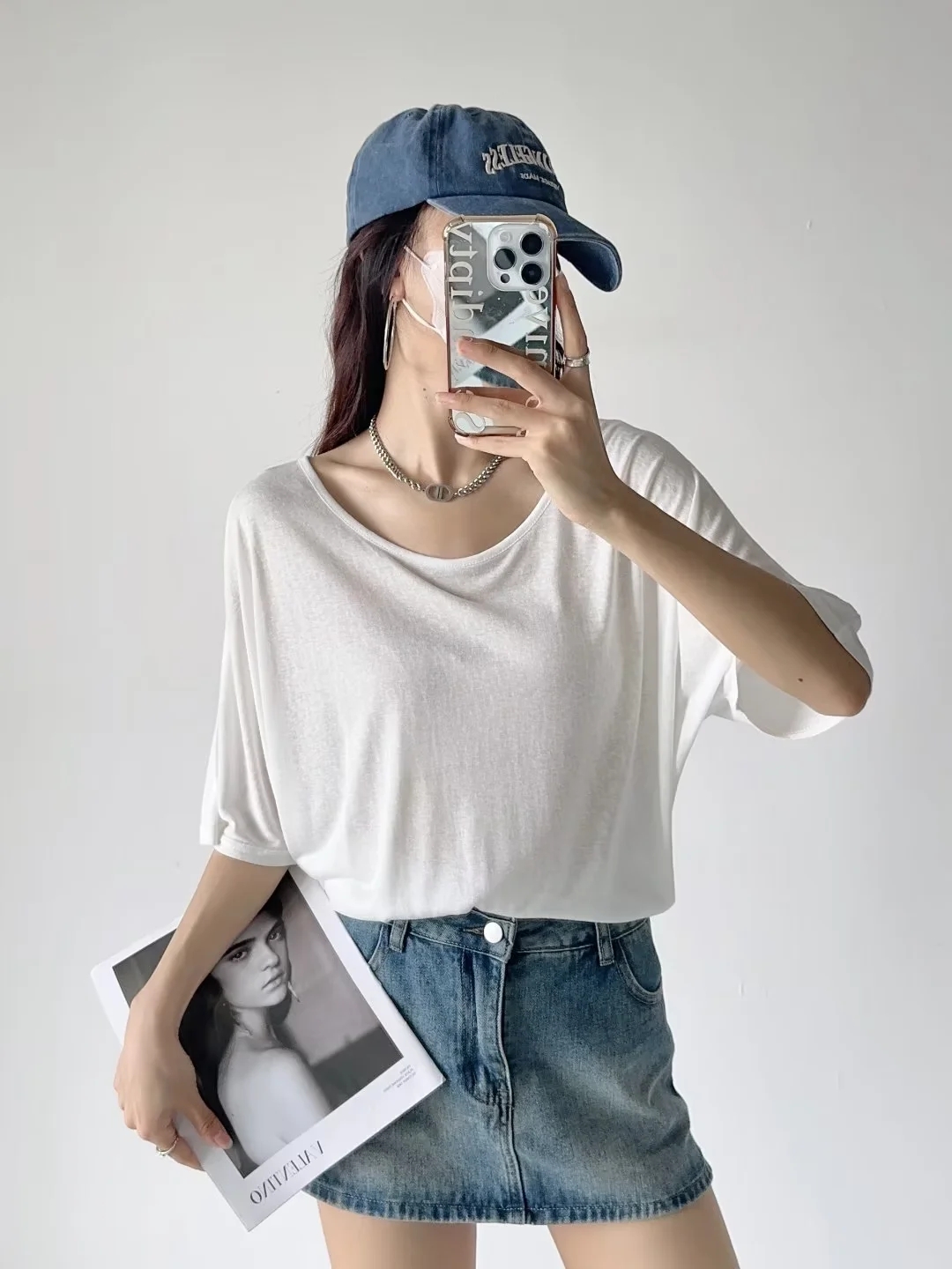 Y2K Jazz Dance Cover-Up Top for Women - Loose Short Sleeve, Sun Protection, Stylish Dancewear for Group Performances Y2K Jazz Dance Cover-Up Top for Women - Loose Short Sleeve, Sun Protection, Stylish Dancewear for Group Performances