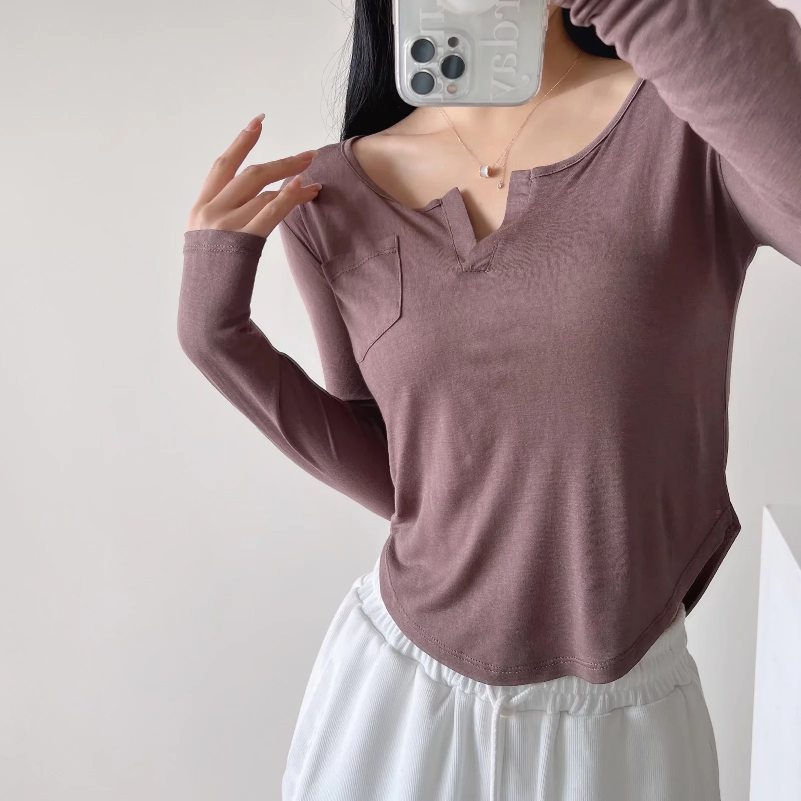 Y2K Jazz Style Long Sleeve T-Shirt for Women - Casual Slim Fit, Curved Hem, Sun Protection, Dance Base Layer Top Y2K Jazz Style Long Sleeve T-Shirt for Women - Casual Slim Fit, Curved Hem, Sun Protection, Dance Base Layer Top