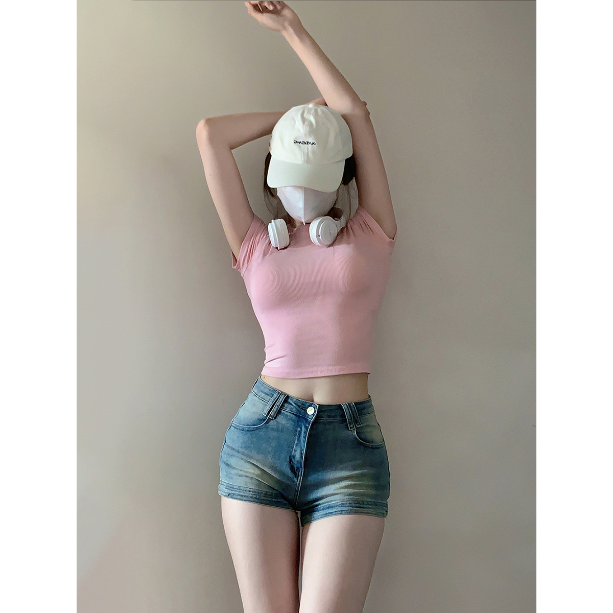 Y2K Slim-Fit Short Sleeve T-Shirt for Women, American Style Sweet and Spicy Jazz Dance Top, K-Pop Inspired Dance Outfit Y2K Slim-Fit Short Sleeve T-Shirt for Women, American Style Sweet and Spicy Jazz Dance Top, K-Pop Inspired Dance Outfit