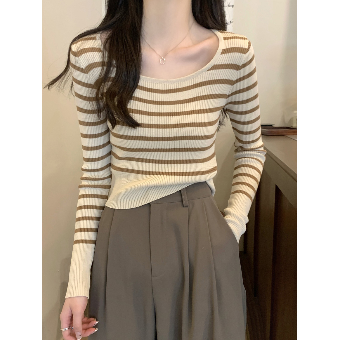 Y2K Striped Crop Top Women's Jazz Dance Outfit - Trendy K-Pop Style Knitwear for Hot Girl Looks Y2K Striped Crop Top Women's Jazz Dance Outfit - Trendy K-Pop Style Knitwear for Hot Girl Looks