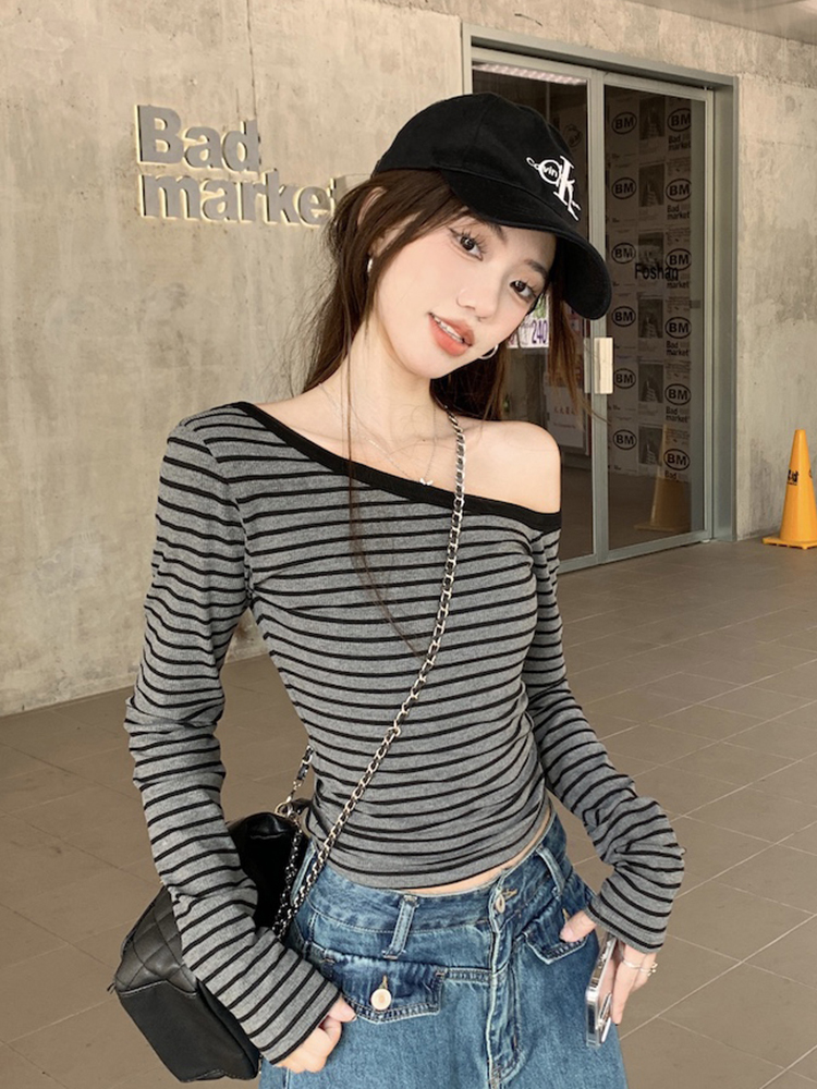 Y2K Striped K-Pop Jazz Dance Top - Women's Slim-Fit Long Sleeve T-Shirt for Internet Celebrity Style Y2K Striped K-Pop Jazz Dance Top - Women's Slim-Fit Long Sleeve T-Shirt for Internet Celebrity Style