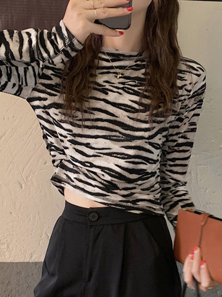 Y2K Striped Long Sleeve T-Shirt for Women, Short Style, K-Pop Inspired, Jazz Dance Top, Wasteland Fashion Y2K Striped Long Sleeve T-Shirt for Women, Short Style, K-Pop Inspired, Jazz Dance Top, Wasteland Fashion