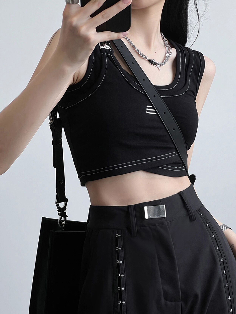 Y2K Style Sweet and Spicy Wasteland Wind Top - Girls' Fake Two-Piece Vest for Jazz Dance and K-Pop Outfits Y2K Style Sweet and Spicy Wasteland Wind Top - Girls' Fake Two-Piece Vest for Jazz Dance and K-Pop Outfits