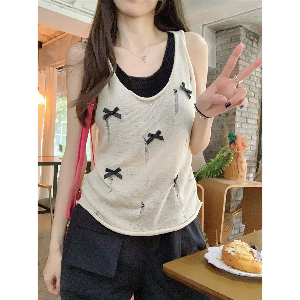 Y2K Style Wasteland Wind Top for Women - Faux Two-Piece Vest, Jazz Dance Inspired, European & American Fashion, K-Pop Outfit Y2K Style Wasteland Wind Top for Women - Faux Two-Piece Vest, Jazz Dance Inspired, European & American Fashion, K-Pop Outfit