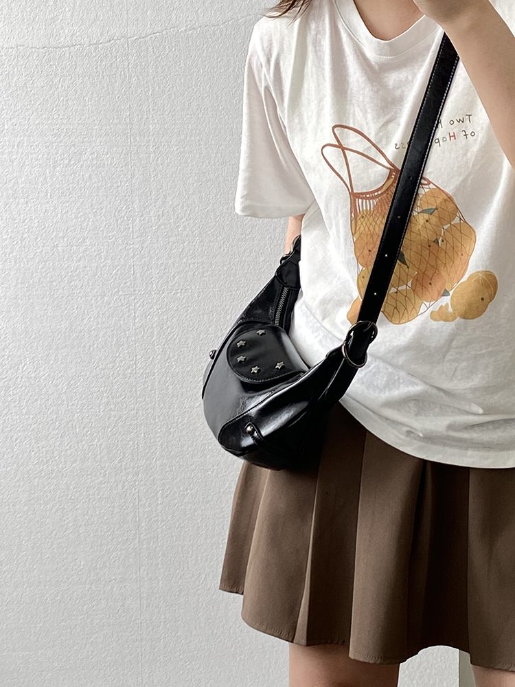 Y2K Style Women's Underarm Saddle Bag - Small Handheld Crossbody Bag for Girls - Trendy Niche Design for 2025 Y2K Style Women's Underarm Saddle Bag - Small Handheld Crossbody Bag for Girls - Trendy Niche Design for 2025