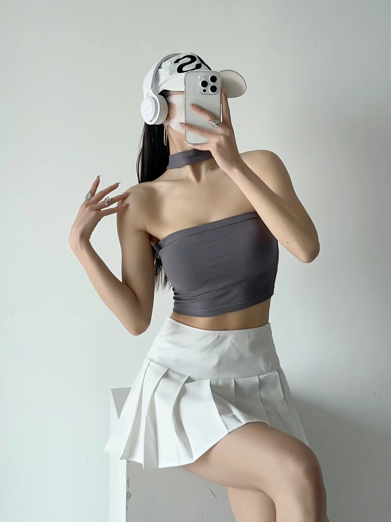 Y2K Summer Halter Neck Tank Top, Fitted Strapless Spicy Girl Outerwear, Trendy Pure Desire Design Y2K Summer Halter Neck Tank Top, Fitted Strapless Spicy Girl Outerwear, Trendy Pure Desire Design