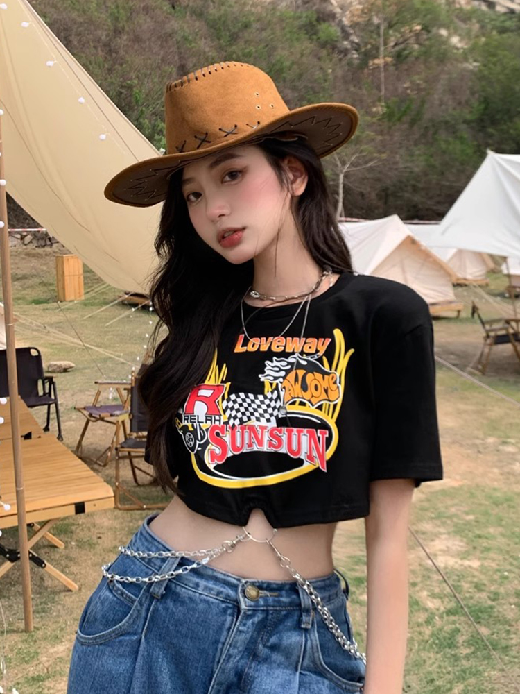 Y2K Sweet & Spicy Jazz Dance Top for Women - Short K-Pop Style T-Shirt for Music Festivals and Dance Events Y2K Sweet & Spicy Jazz Dance Top for Women - Short K-Pop Style T-Shirt for Music Festivals and Dance Events