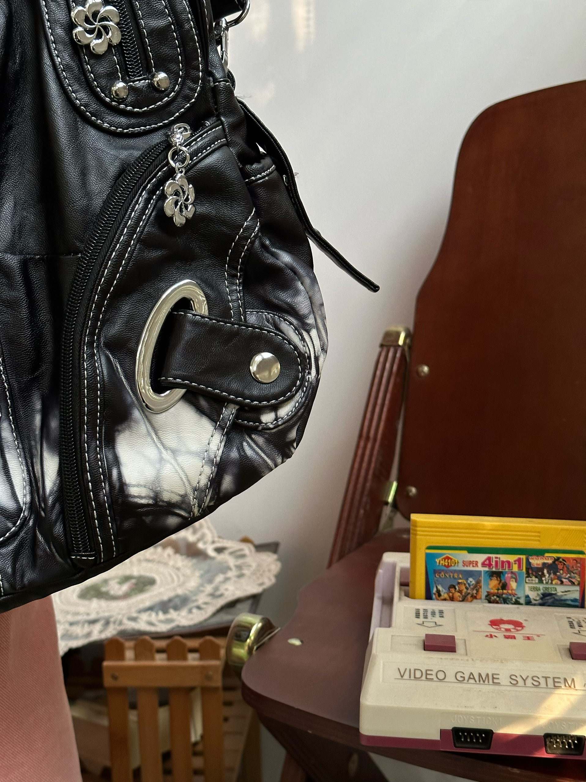 Y2K Tie-Dye Shoulder Crossbody Tote Bag - Retro Versatile Casual Bag for Spring and Summer, Perfect for Students and Spicy Girls Y2K Tie-Dye Shoulder Crossbody Tote Bag - Retro Versatile Casual Bag for Spring and Summer, Perfect for Students and Spicy Girls