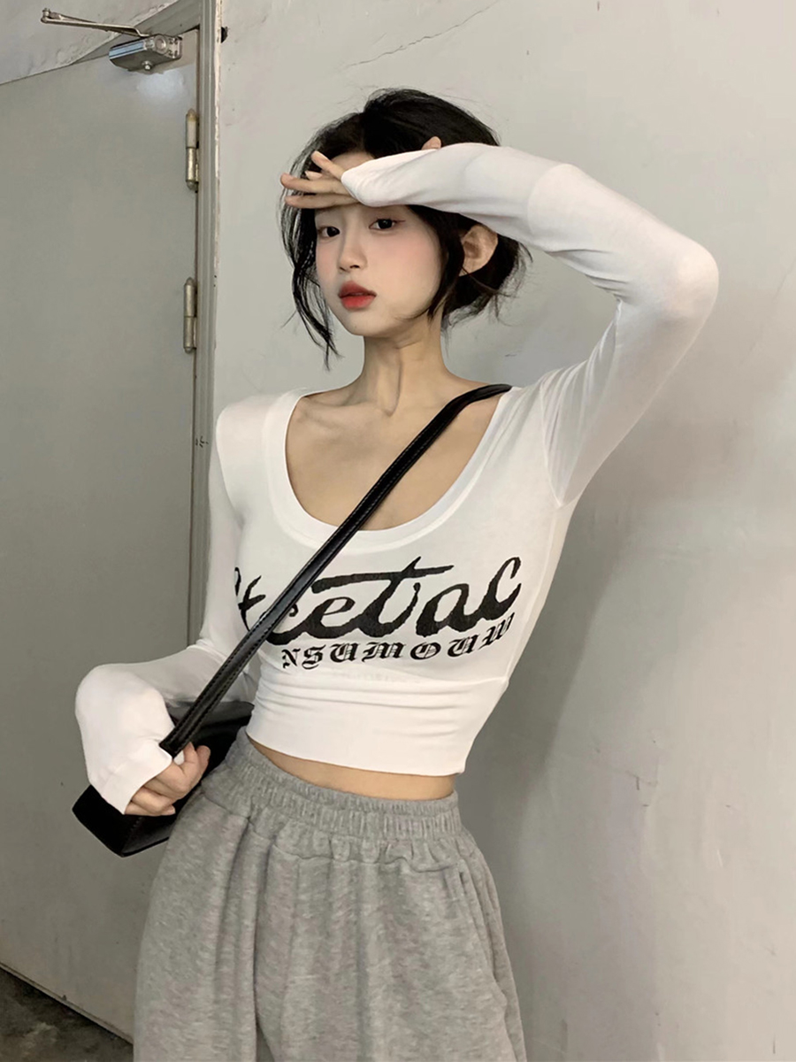 Y2K Women's Long Sleeve T-shirt - Sweet and Spicy Jazz Dance Top for Music Festival - Wasteland Aesthetic Fashion Y2K Women's Long Sleeve T-shirt - Sweet and Spicy Jazz Dance Top for Music Festival - Wasteland Aesthetic Fashion