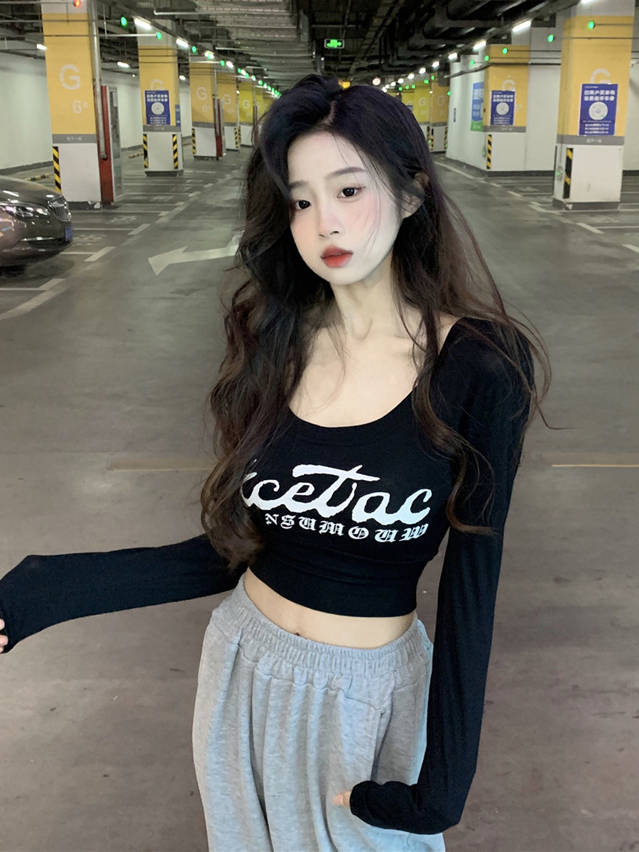 Y2K Women's Long Sleeve T-shirt - Sweet and Spicy Jazz Dance Top for Music Festival - Wasteland Aesthetic Fashion Y2K Women's Long Sleeve T-shirt - Sweet and Spicy Jazz Dance Top for Music Festival - Wasteland Aesthetic Fashion