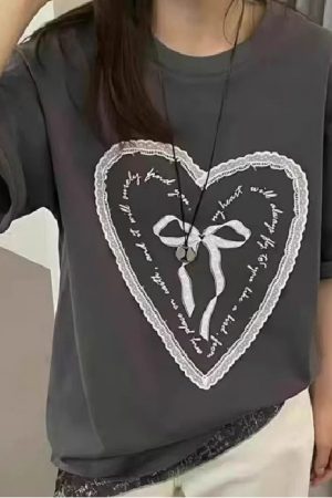 Womens Loose-fitting Crew-neck Short-sleeve Top