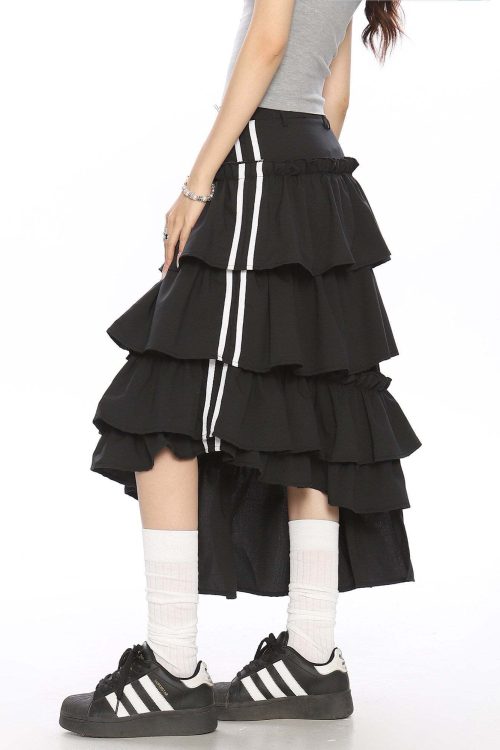 Asymmetry Side Line Tiered Long Skirt