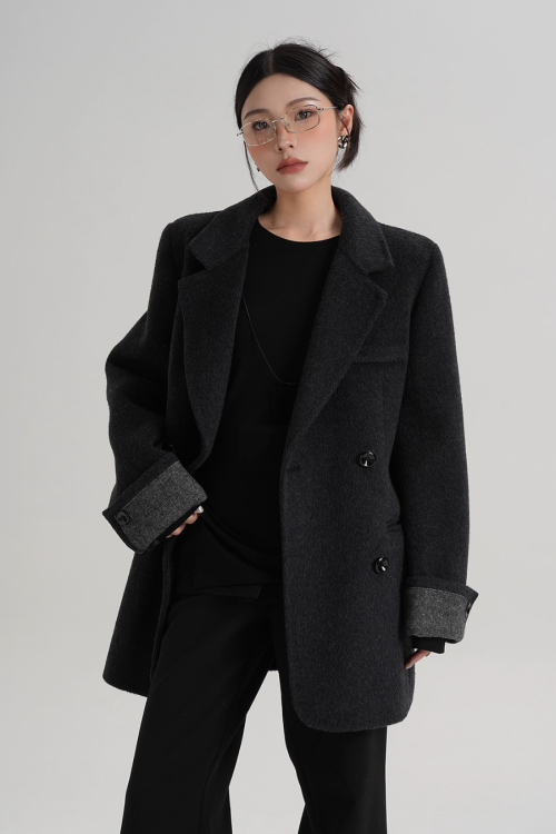 Back Sleeve Wool Blazer