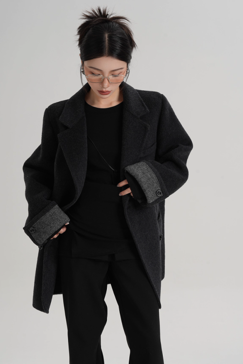 Back Sleeve Wool Blazer