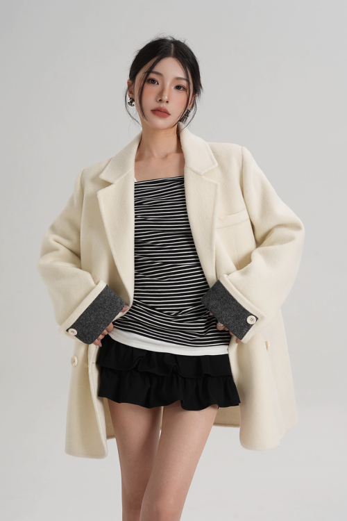 Back Sleeve Wool Blazer