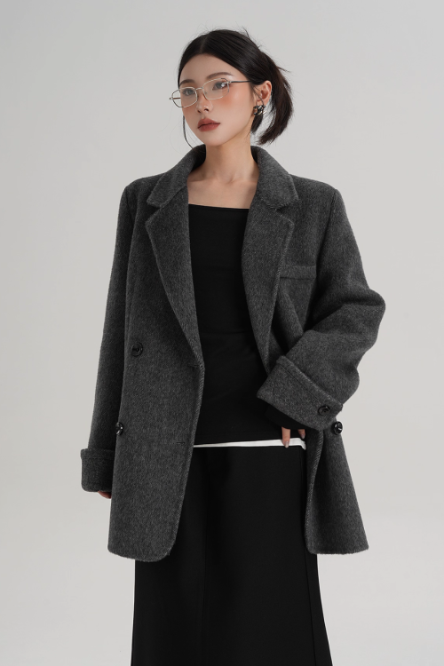 Back Sleeve Wool Blazer