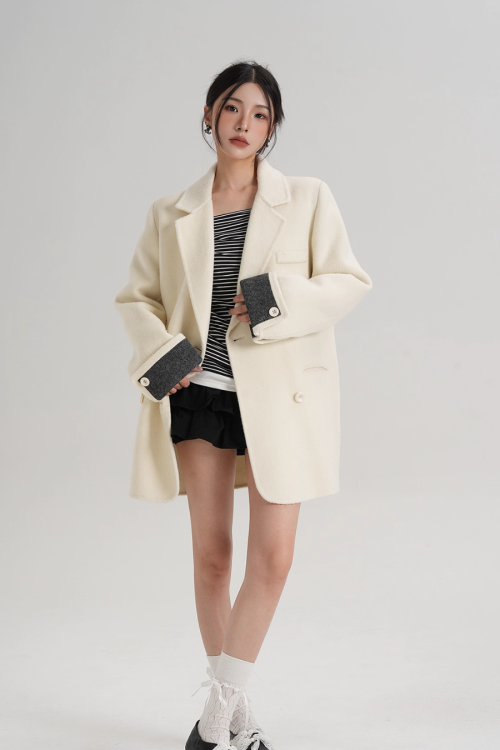 Back Sleeve Wool Blazer