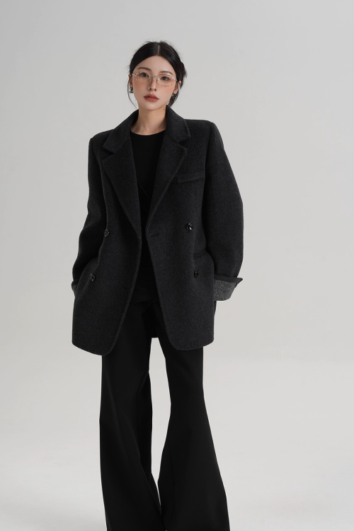 Back Sleeve Wool Blazer