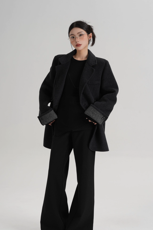 Back Sleeve Wool Blazer