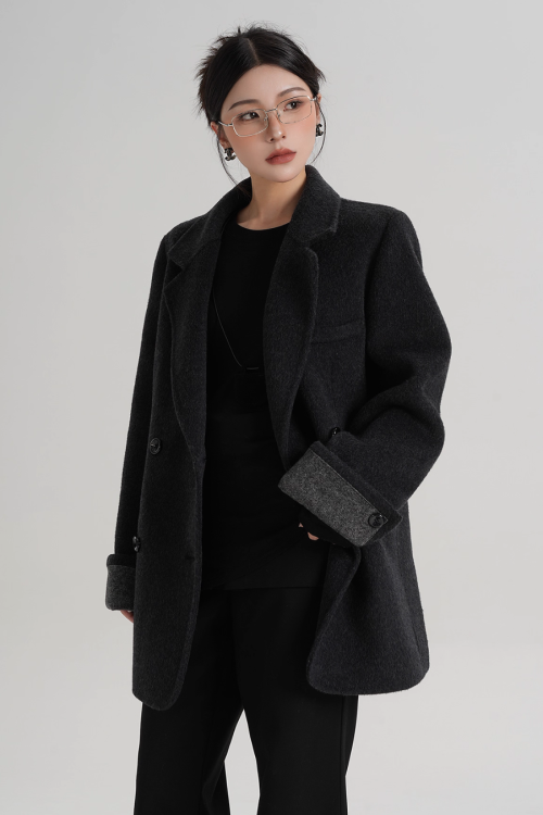 Back Sleeve Wool Blazer