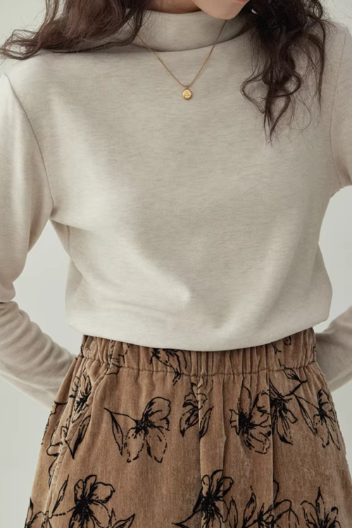 Basic High-Neck Top