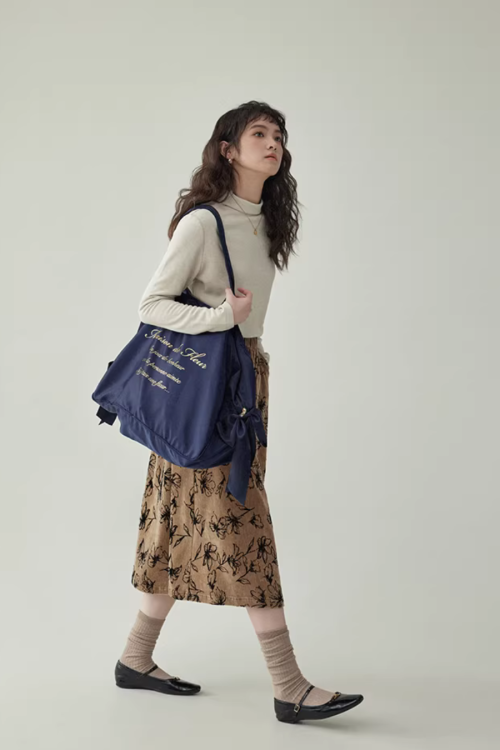 Basic High-Neck Top
