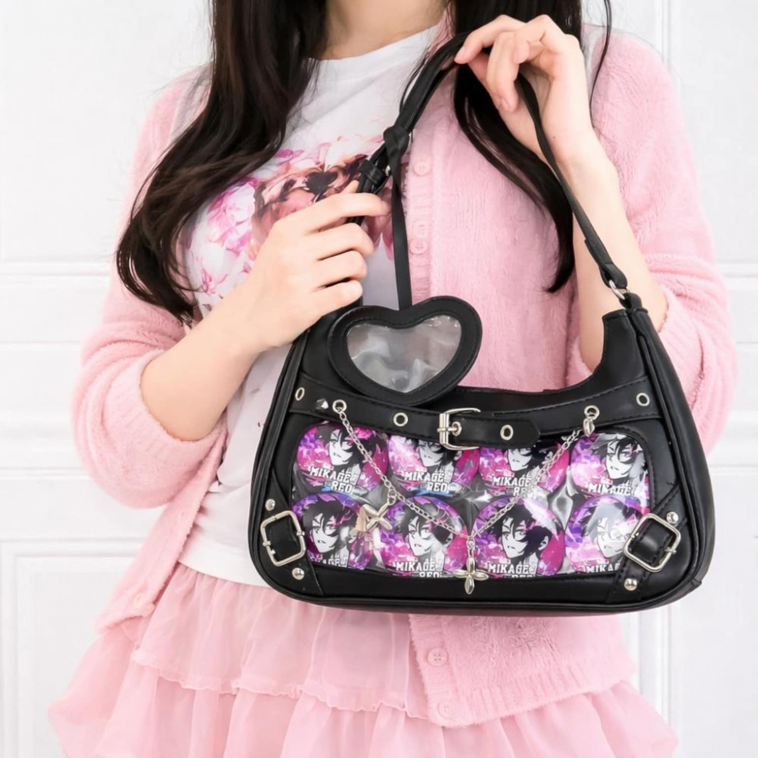 Moonstone pendant with white blouse