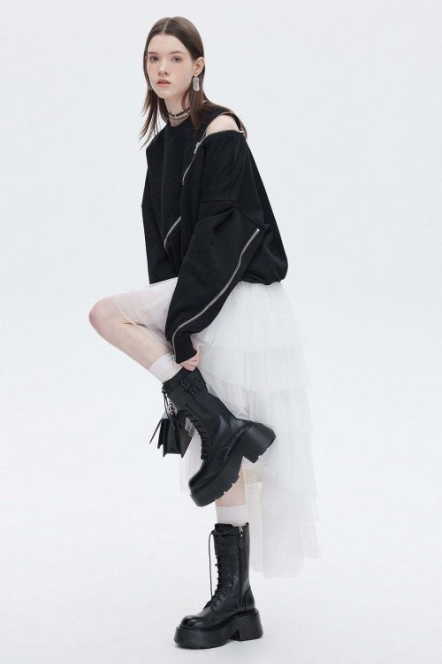 Buckled Irregular Tulle Skirt