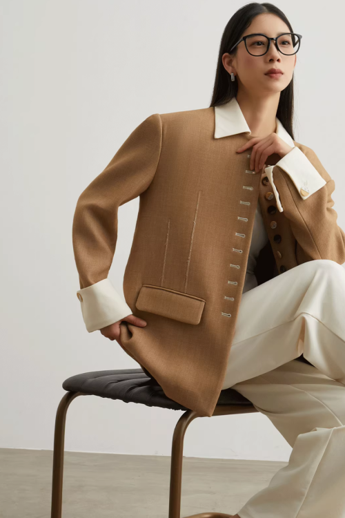 Button-Design Luxury Jacket / White Straight Pants
