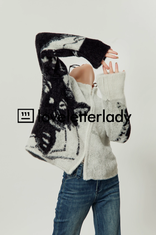 Cat Double Zip Knit